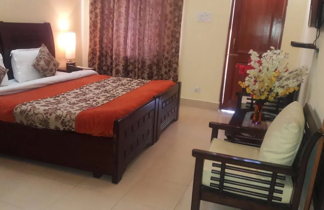 Hotel Deodar Villa-1